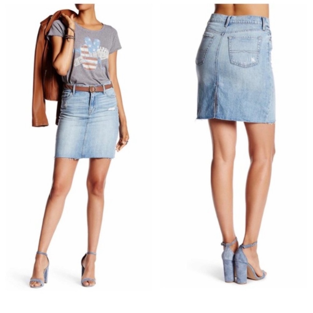 Lucky Brand High Rise Denim Pencil Skirt Distressed Raw Hem Size 4/27
